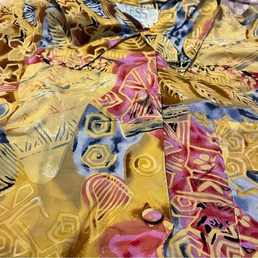 Silk Shirt - Picture 5 of 9